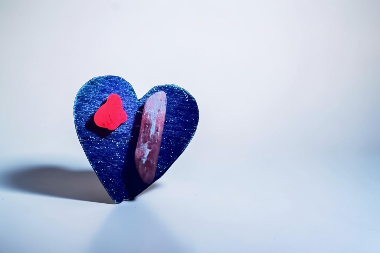 Fluorescent & UV Reactive Minerals