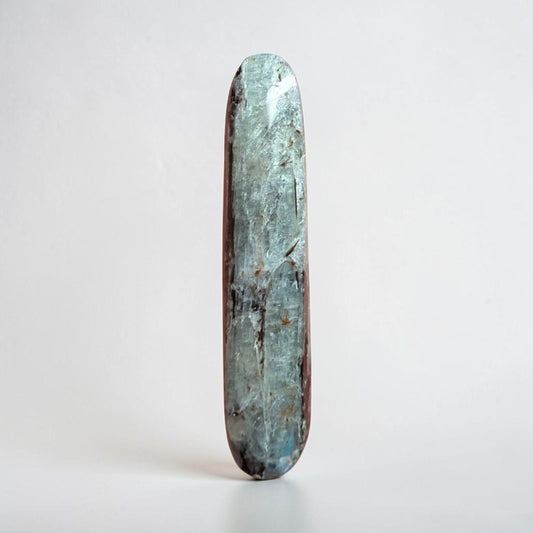Wyoming Kyanite Cabochon Blade — Pale Aqua Clean Face Premium Specimen